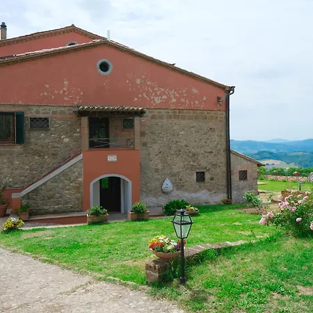 Casale Beatrice Degli Ulivi أورفييتو