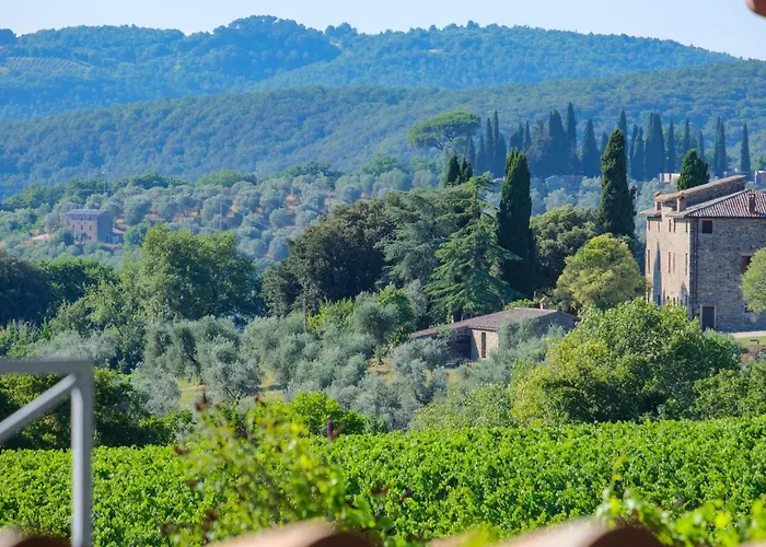 Casale Beatrice Degli Ulivi *