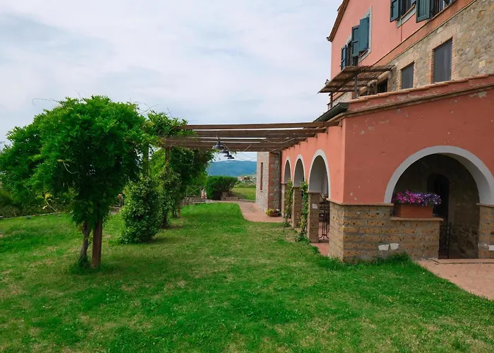 Casale Beatrice Degli Ulivi Farm stay