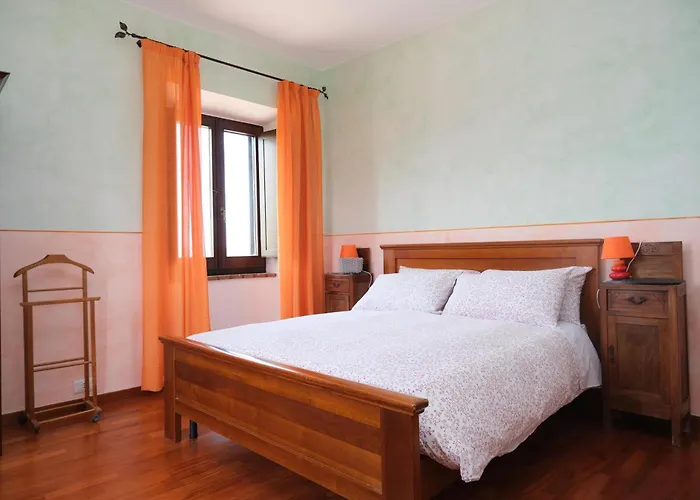 Casale Beatrice Degli Ulivi Farm stay